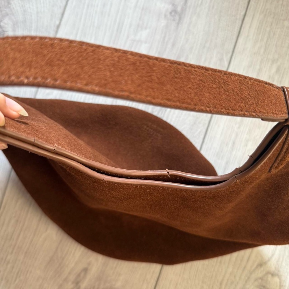 Khaite Lotus suede handbag - Picture 6 of 8